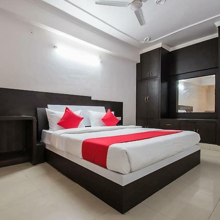 Oyo Flagship 24088 Hotel City Centre Patna  Exterior photo